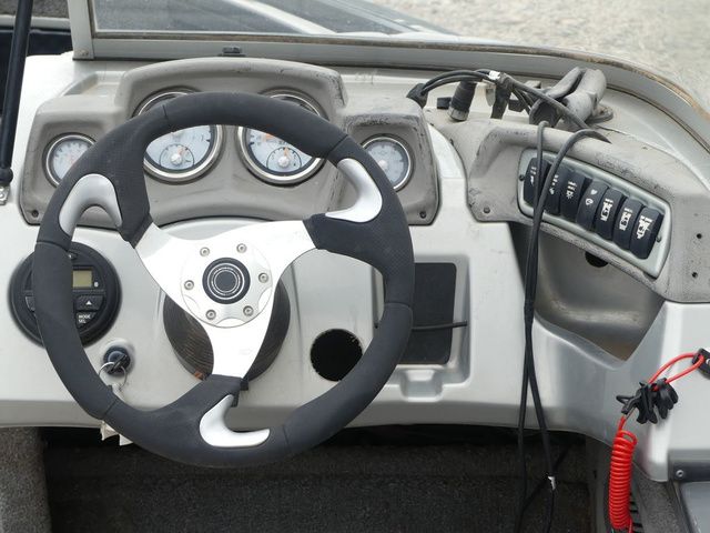 2016 Tracker Targa V-18 WT - 25