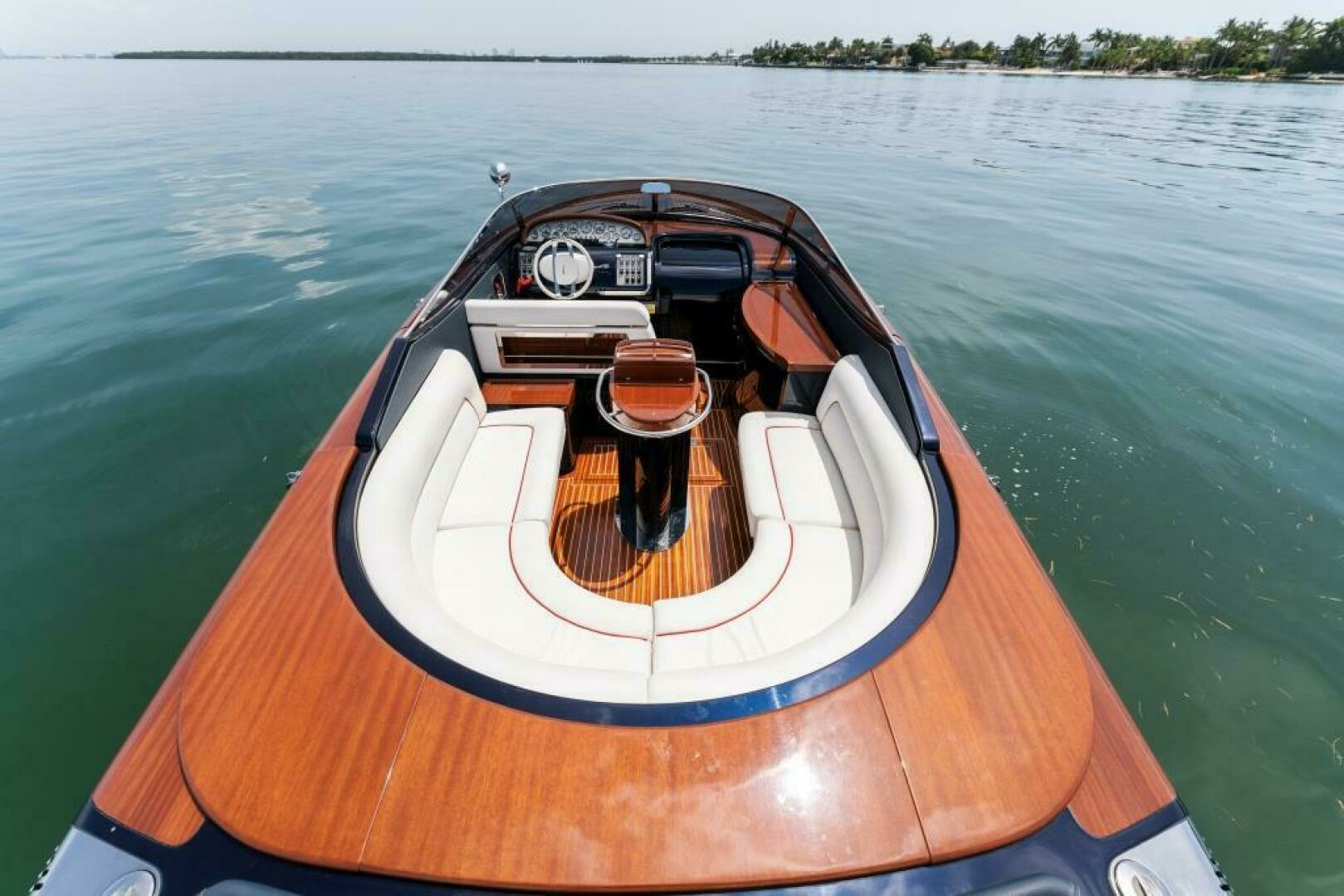 2020 Riva — - Image 13