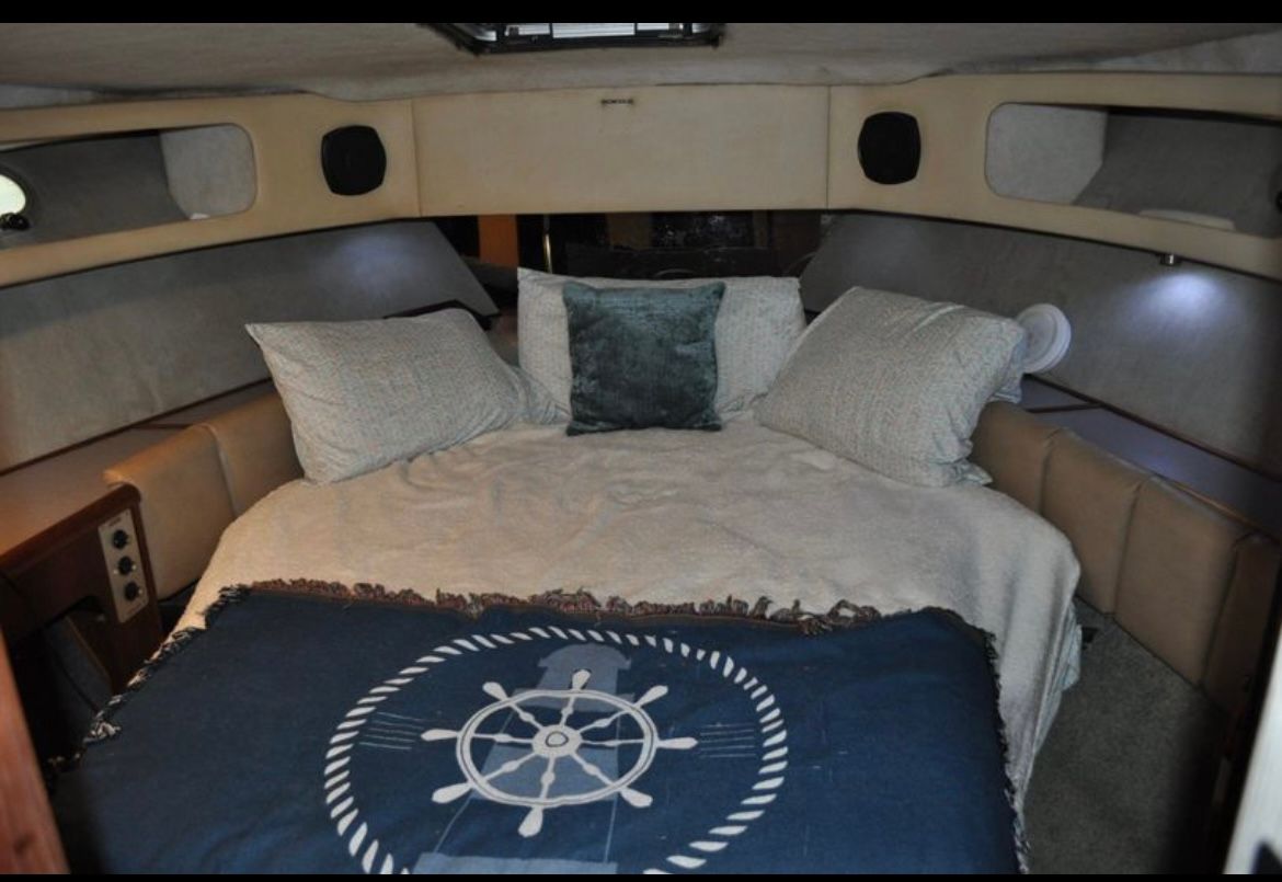 1991 Bayliner 3888 Motoryacht - 7