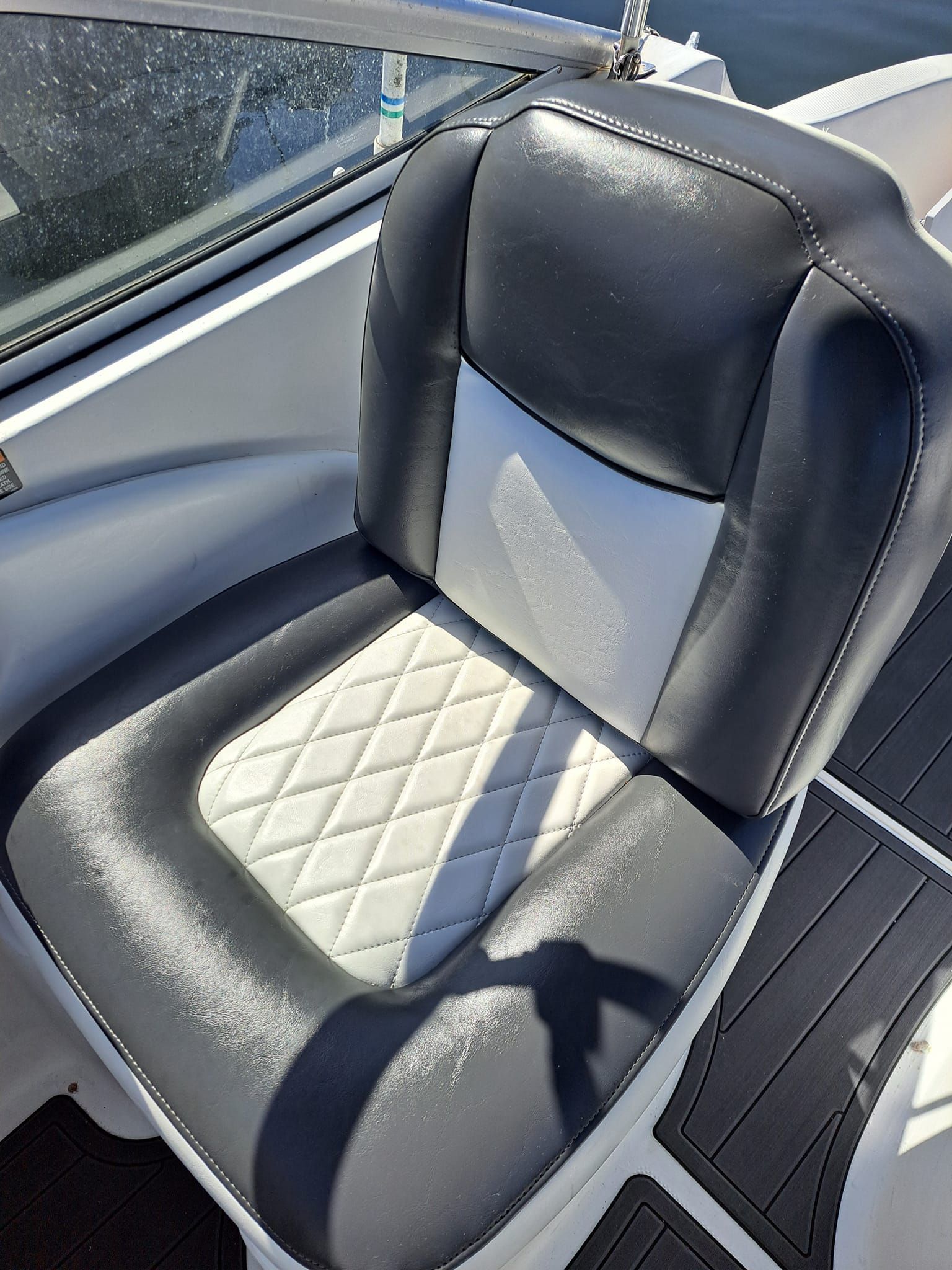 2002 Bayliner 2455 Cierra Sunbridge - 4