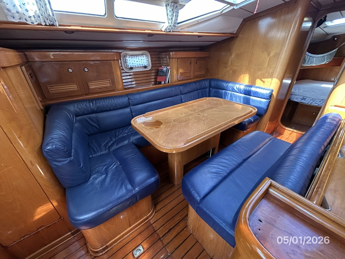 1990 Beneteau Oceanis 500 - Image 50