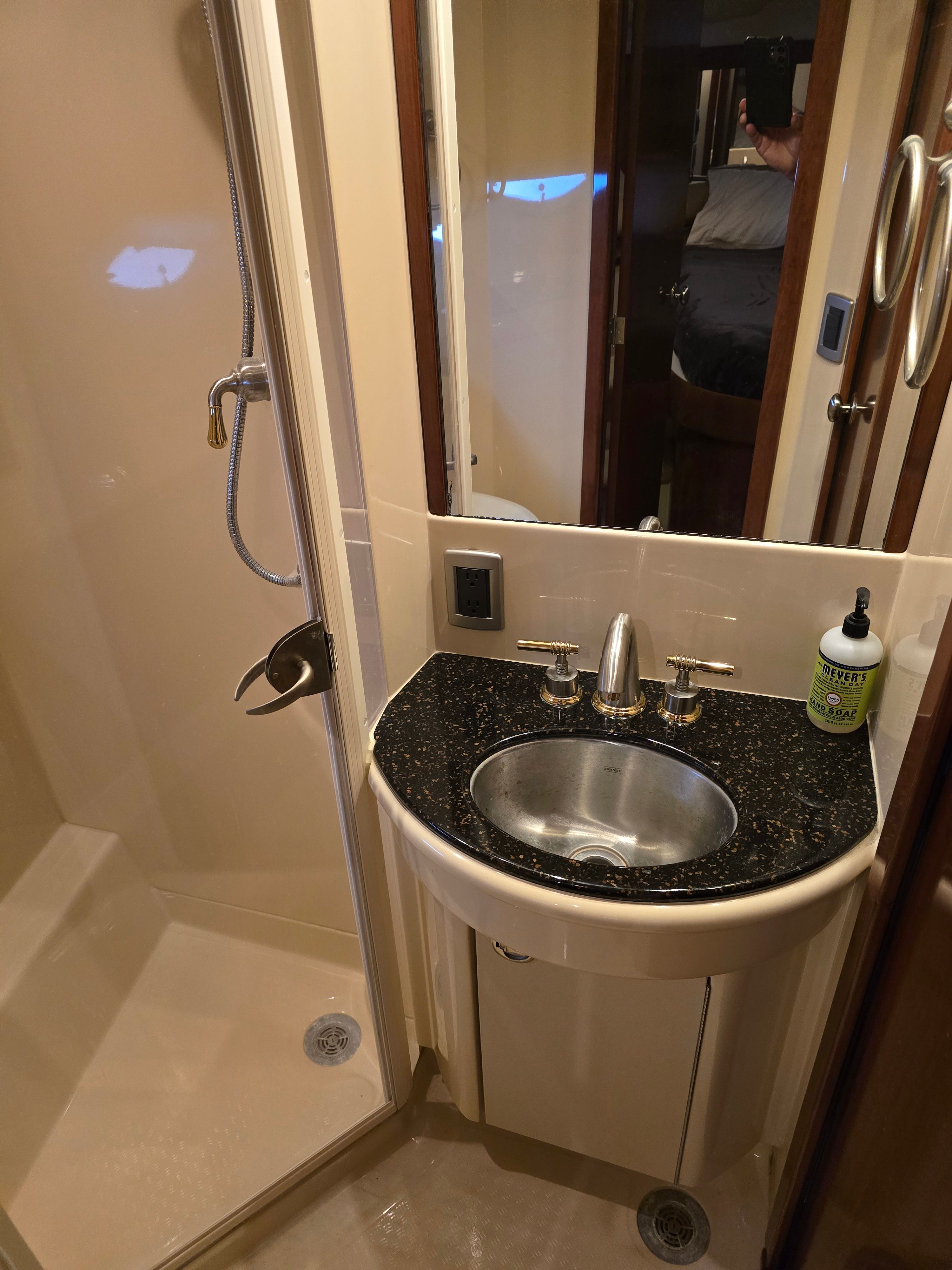 2008 Meridian 459 Motoryacht - 54