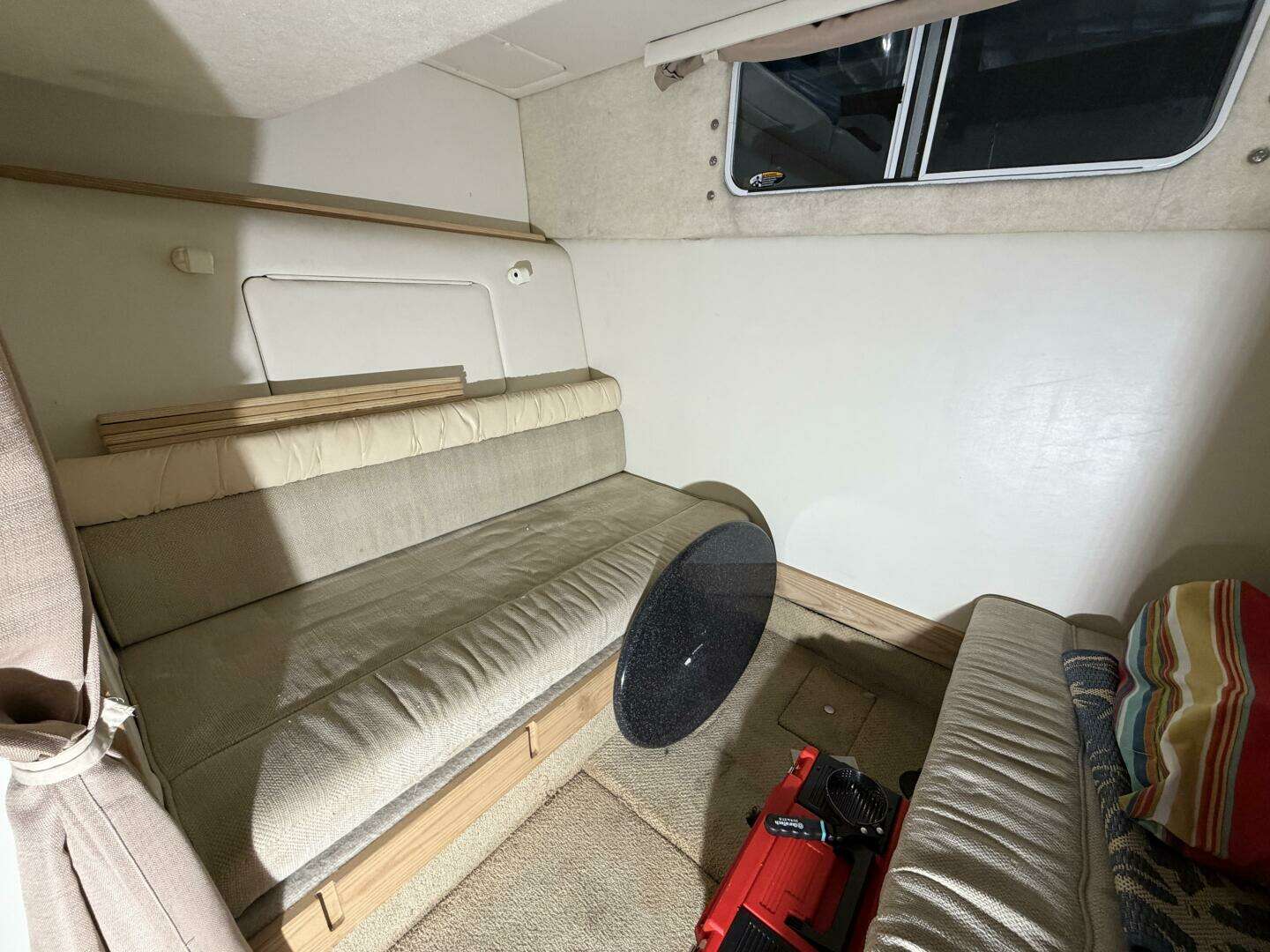 2001 Maxum 3300 SCR - Image 36