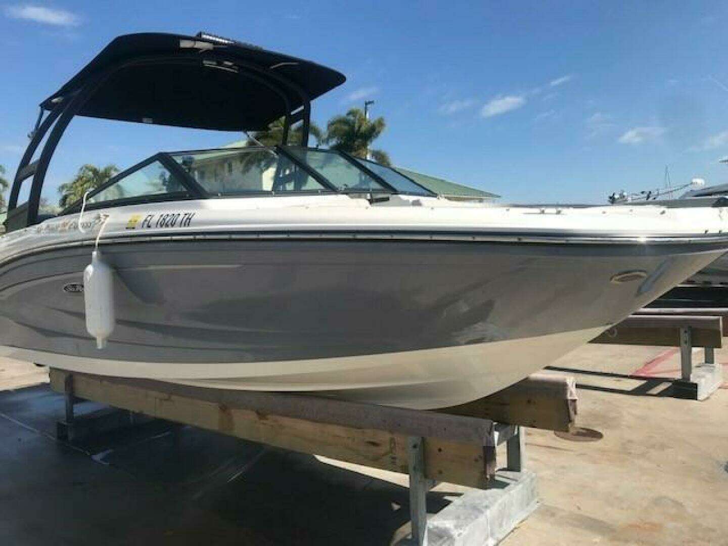 2022 Sea Ray SPX 190 OB - Image 2