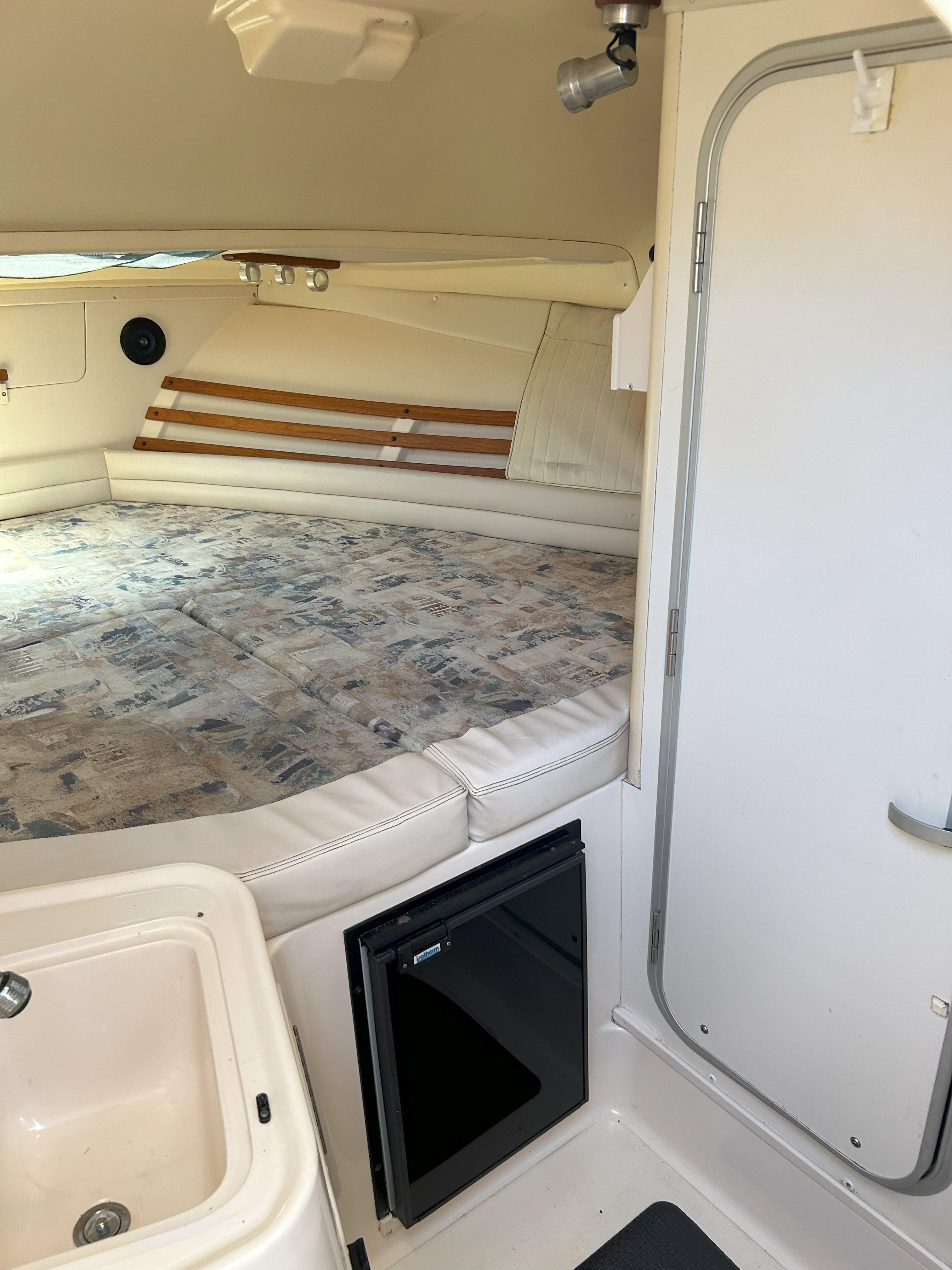 2003 Grady-White Express 265 - 20