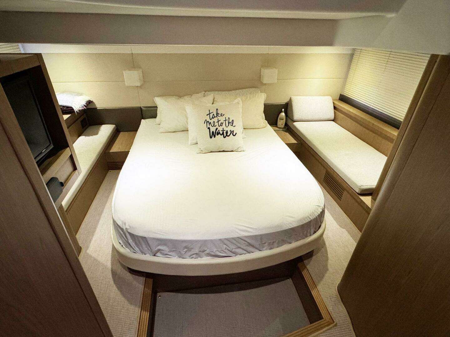 2015 Beneteau Gran Turismo 44 - Image 10