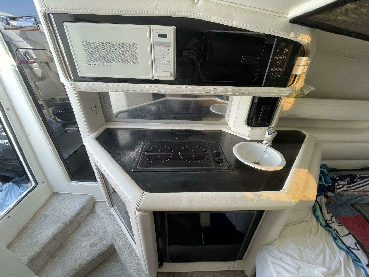 1993 Fountain 38 Sport Cruiser - Image 44