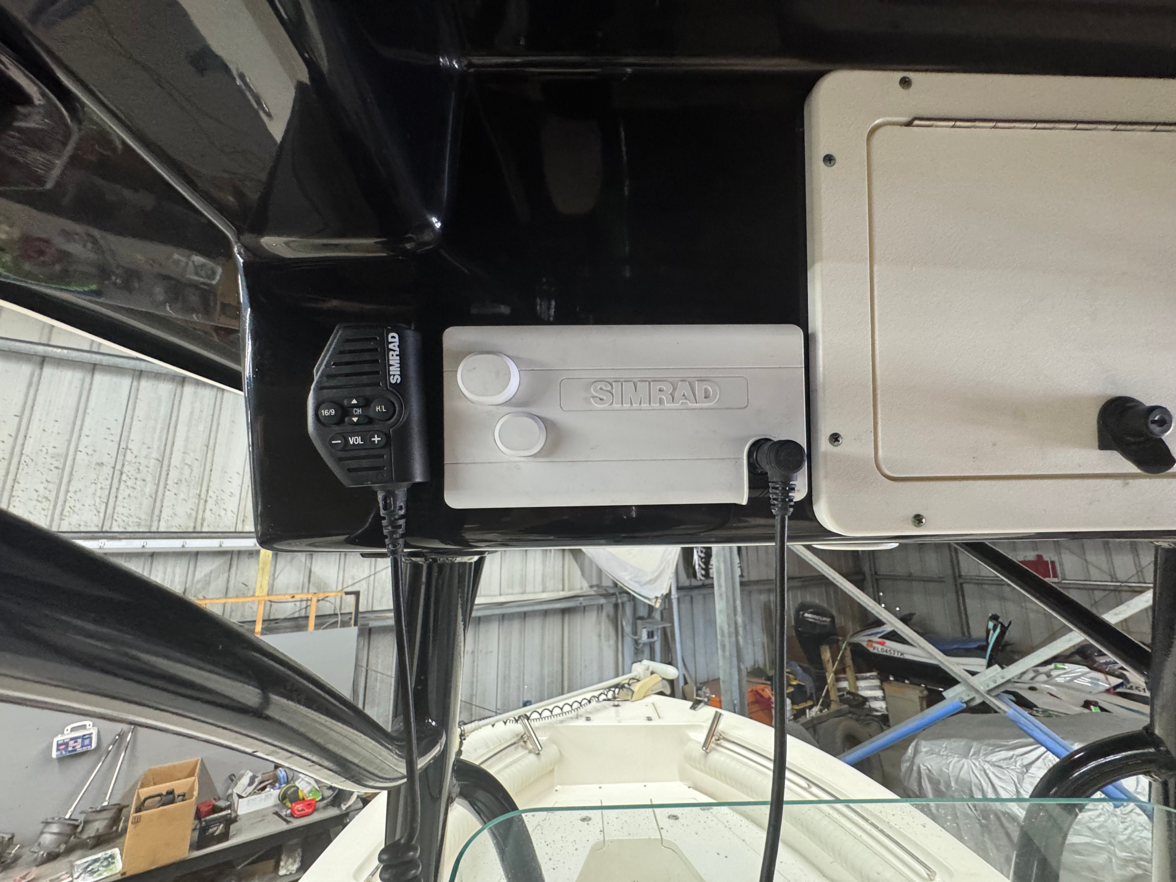 2020 Sea Born LX24 Center Console - 30