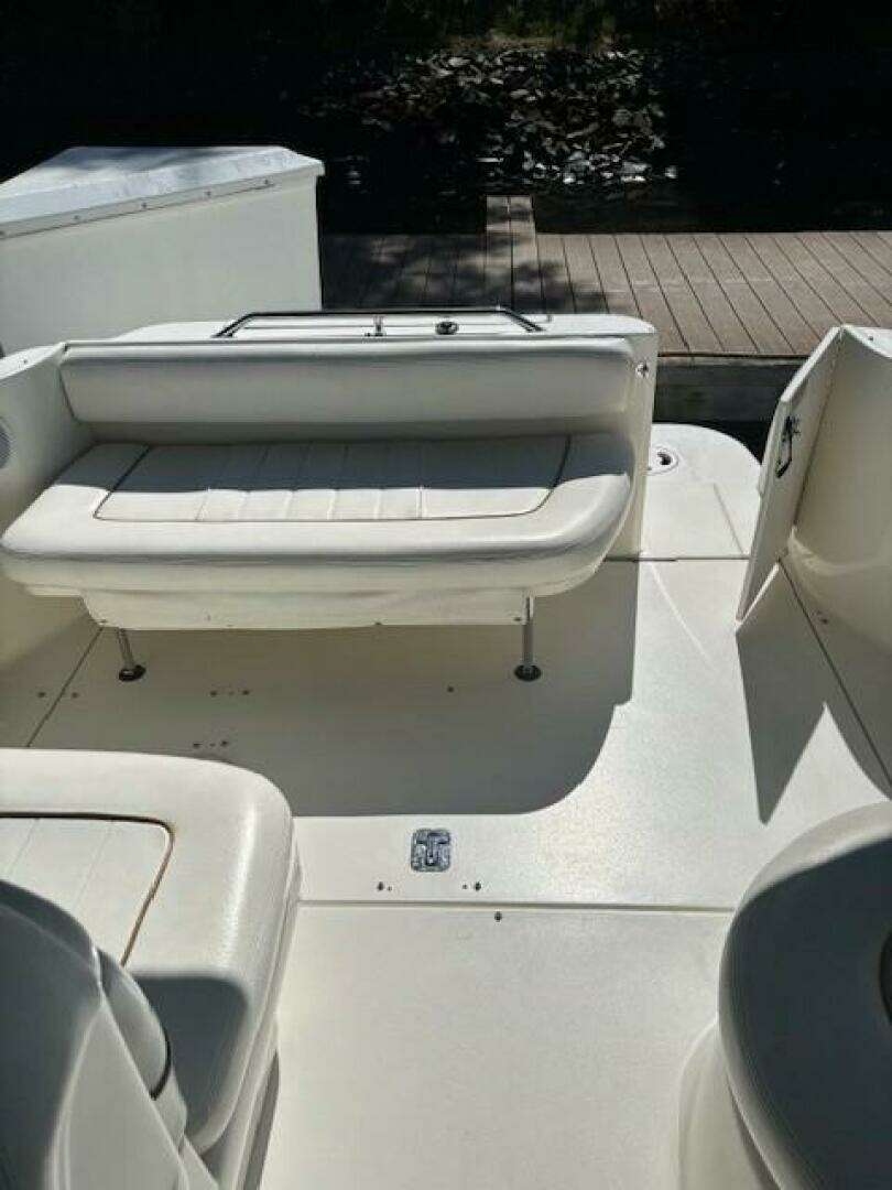 2000 Sea Ray 270 Sundancer - Image 20