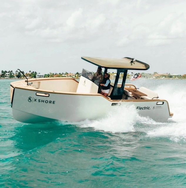 2023 X Shore Eelex 8000