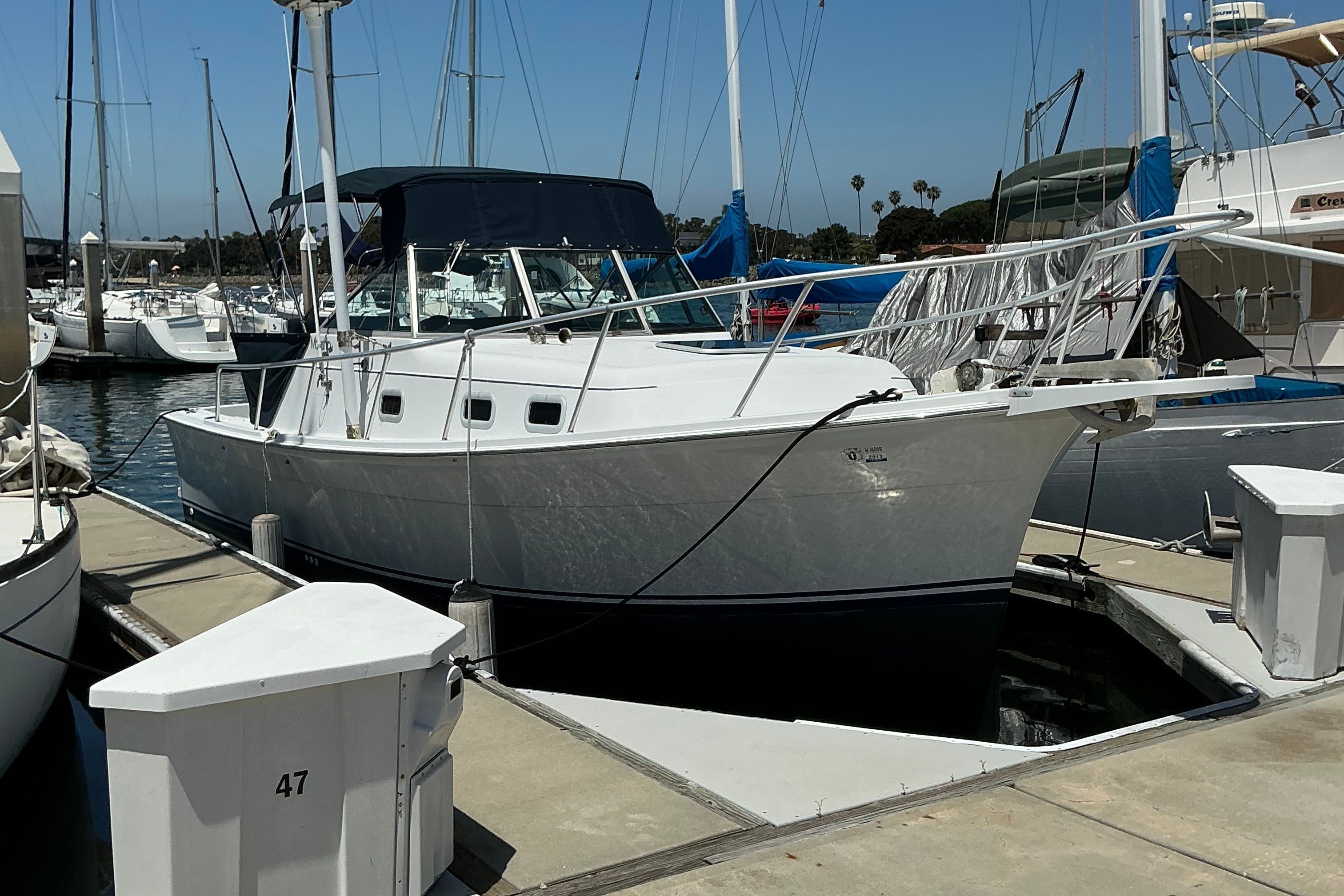 1999 Mainship Pilot 30