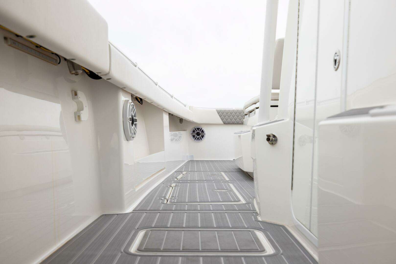 2020 Invincible 40’ Catamaran - Image 22