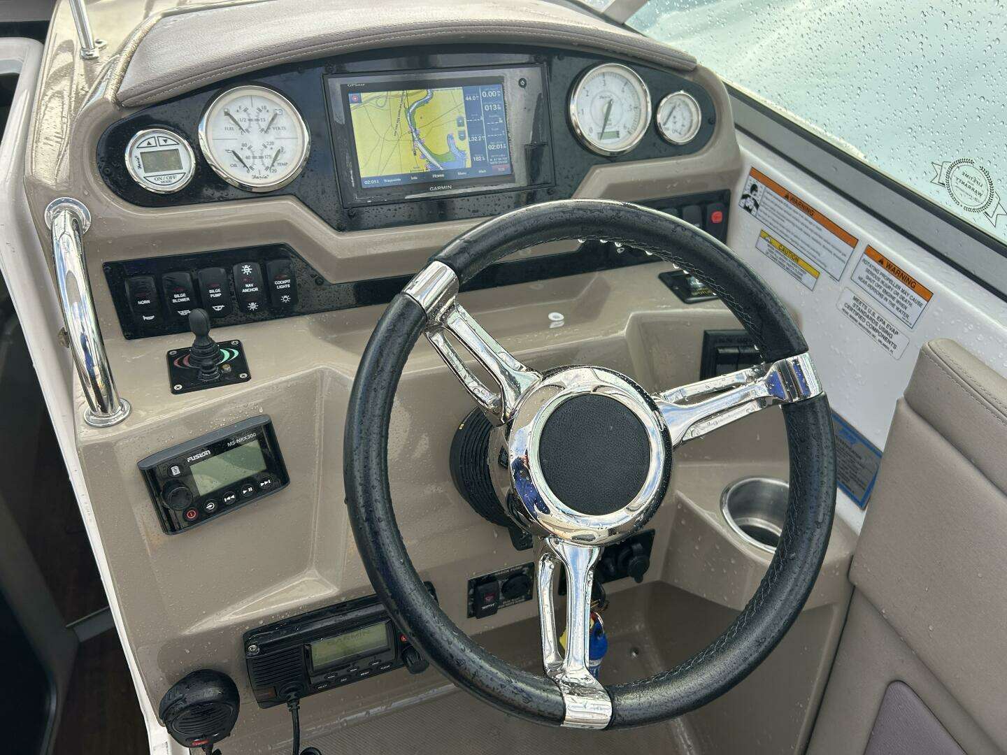 2017 Regal 28 Express - Image 11