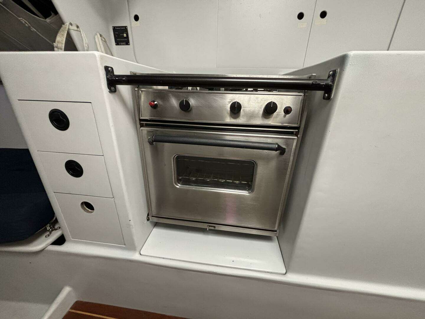 1995 Concordia Tripp 47 - Image 46