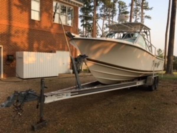 1993 Regulator 26 Express Cruiser - 3