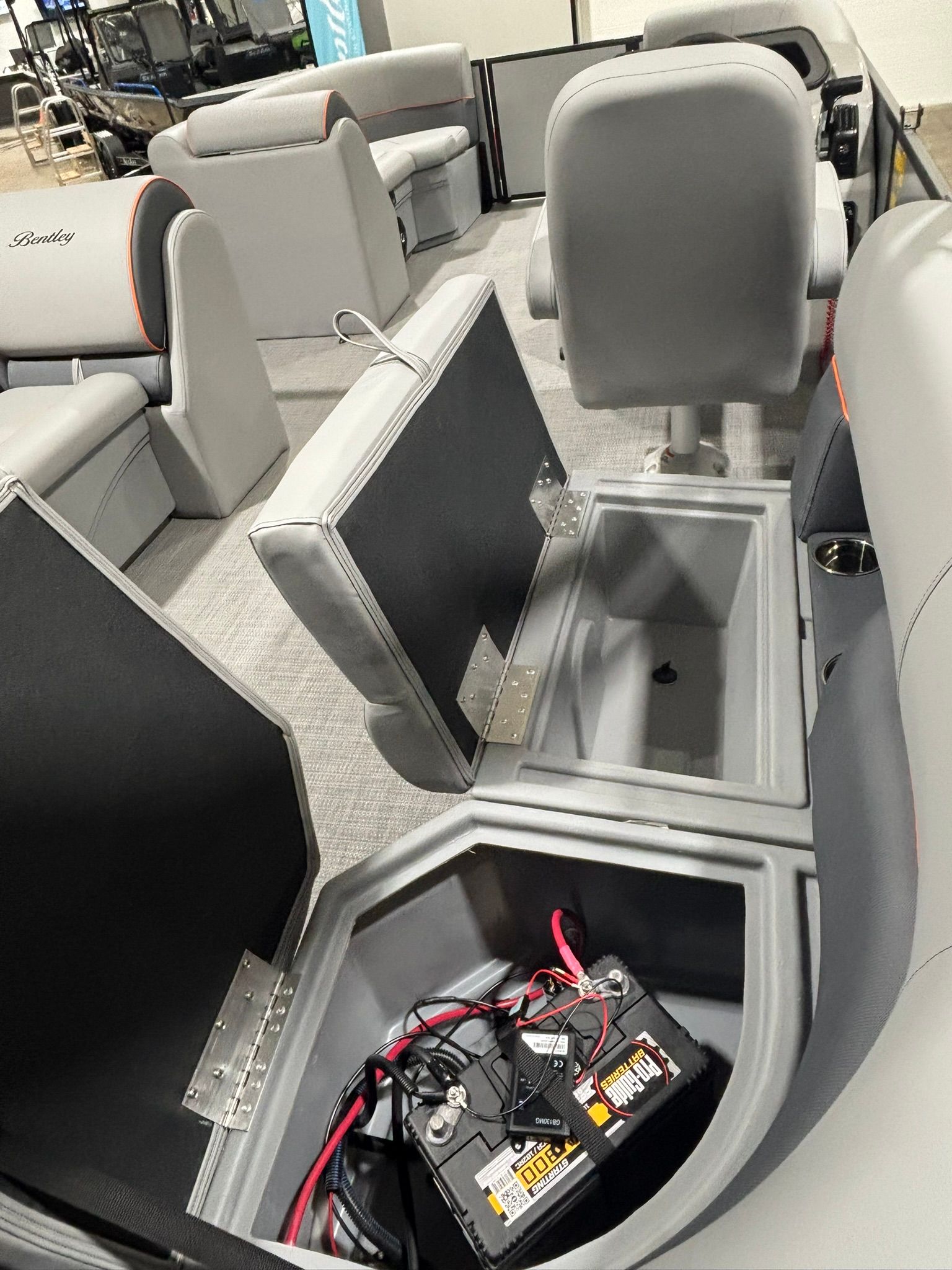 2027 Bentley Pontoons 223 Bolt - 24
