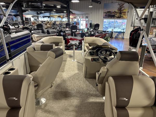 2025 Bennington 23 SSR pontoon boat interior with luxurious seating and modern design.
