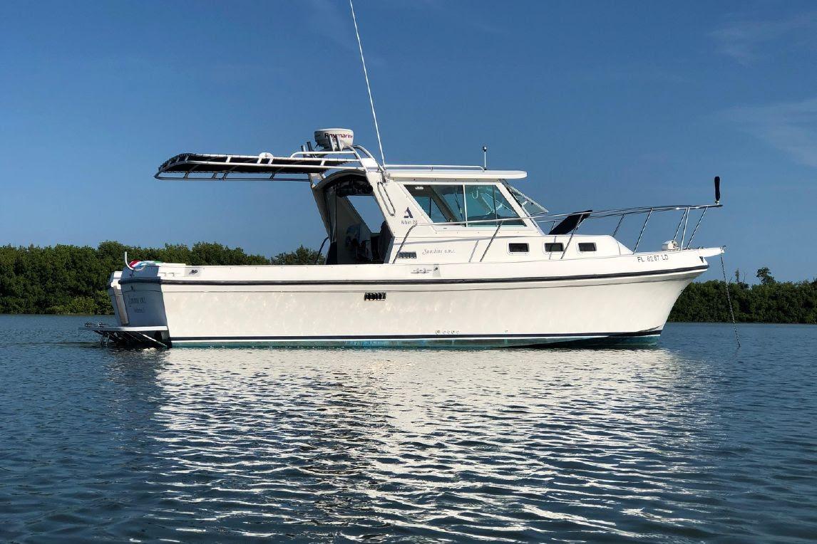 2000 Albin 28 Tournament Express