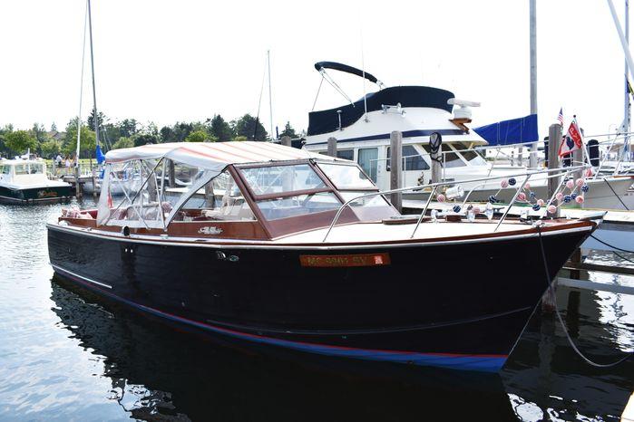 1960 Chris-Craft 30 Sea Skiff