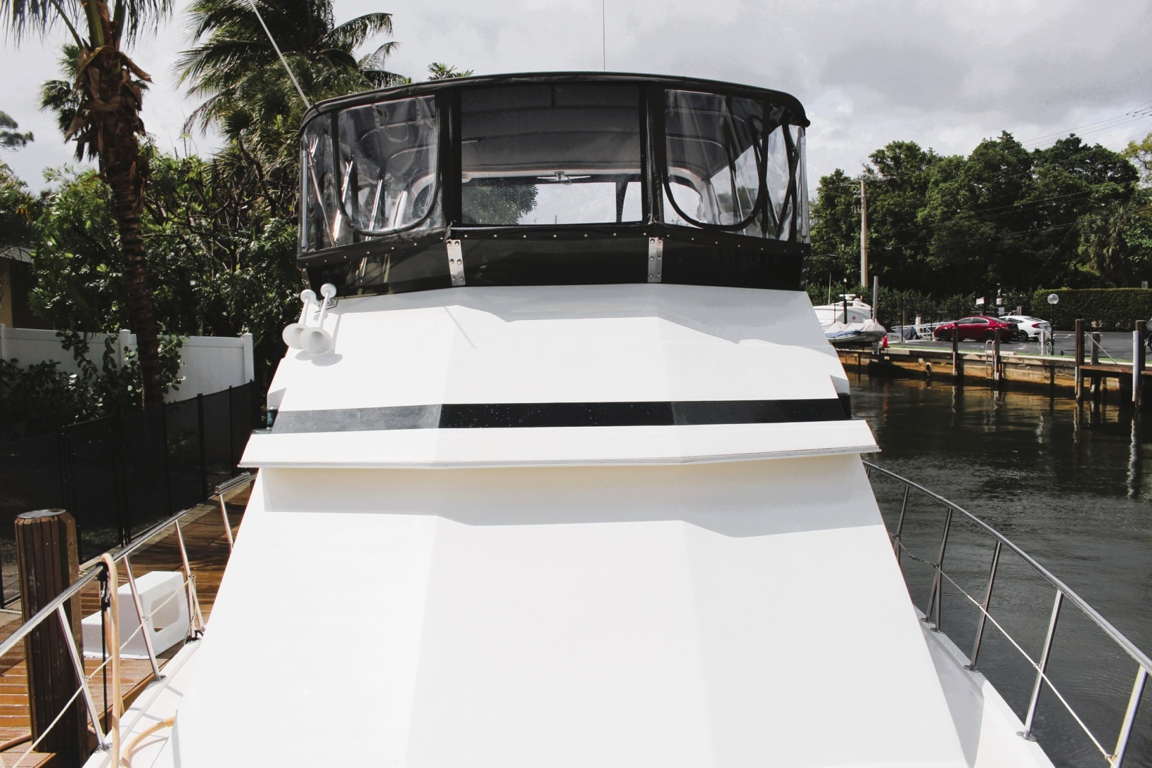 2007 Jefferson Motor Yacht - Image 3