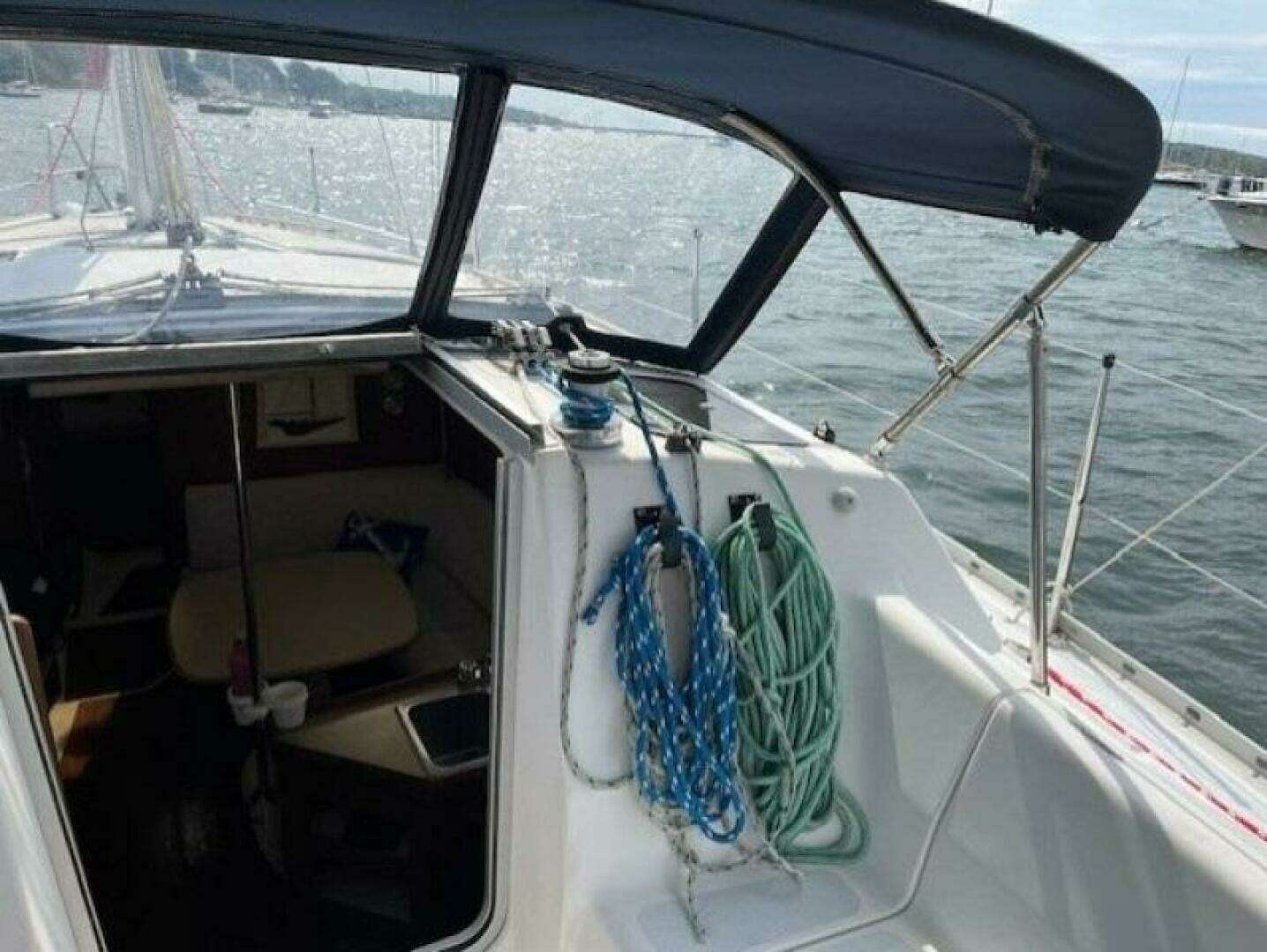 1992 Hunter 33.5 - Image 3