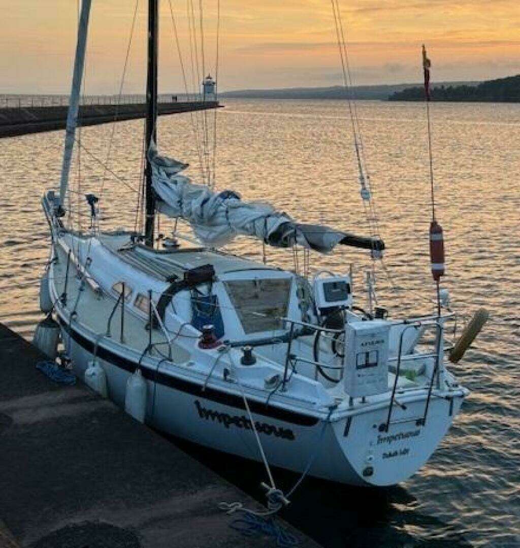 1980 Ericson 30 + - Image 2
