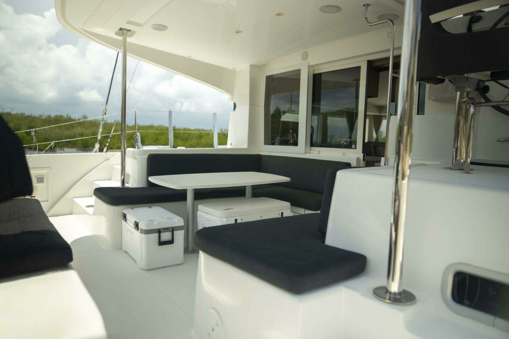 2020 Lagoon 40 - Image 43