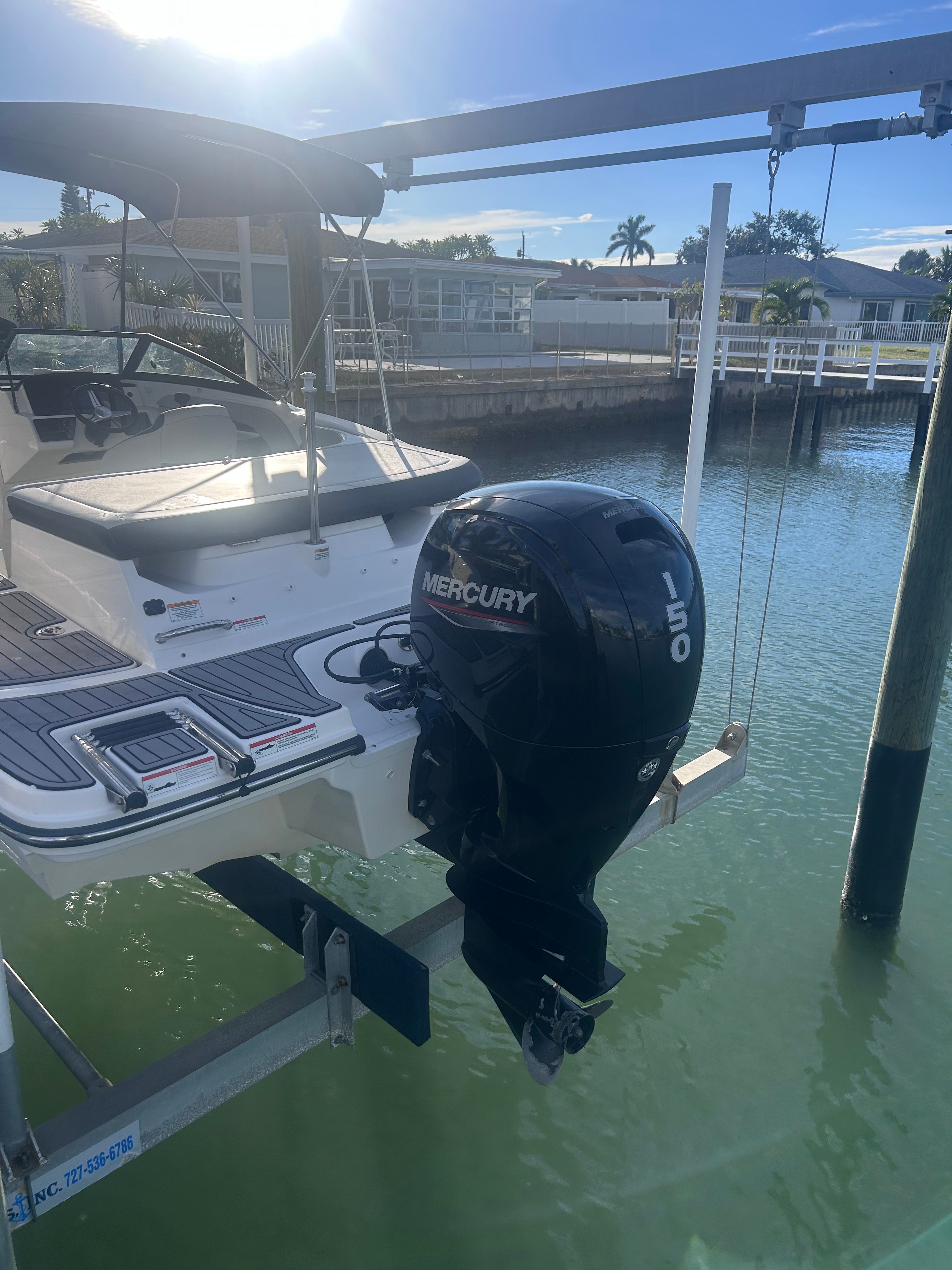 2022 Sea Ray SPX 190 - 13