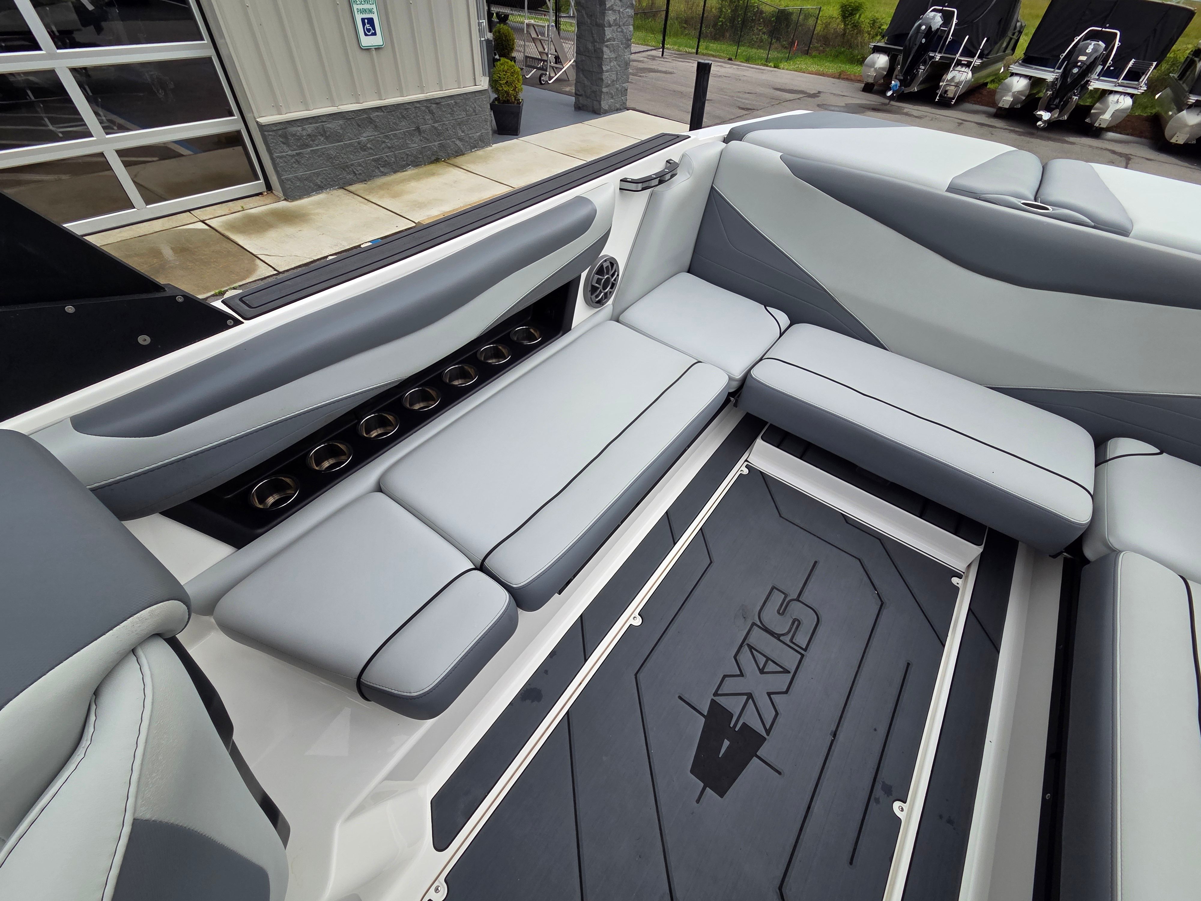 2020 AXIS T23 - Image 13