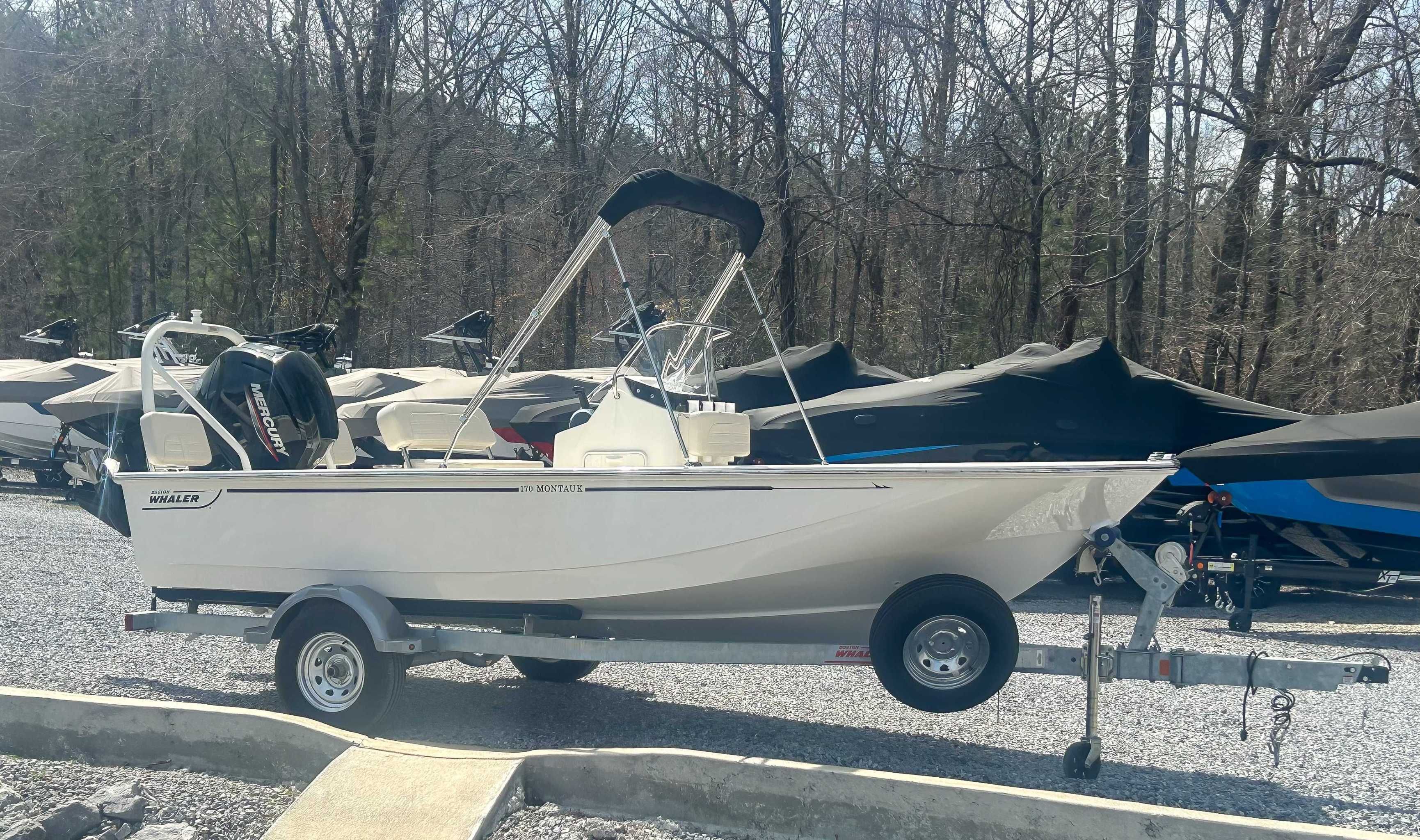 2025 Boston Whaler 170 Montauk - 5