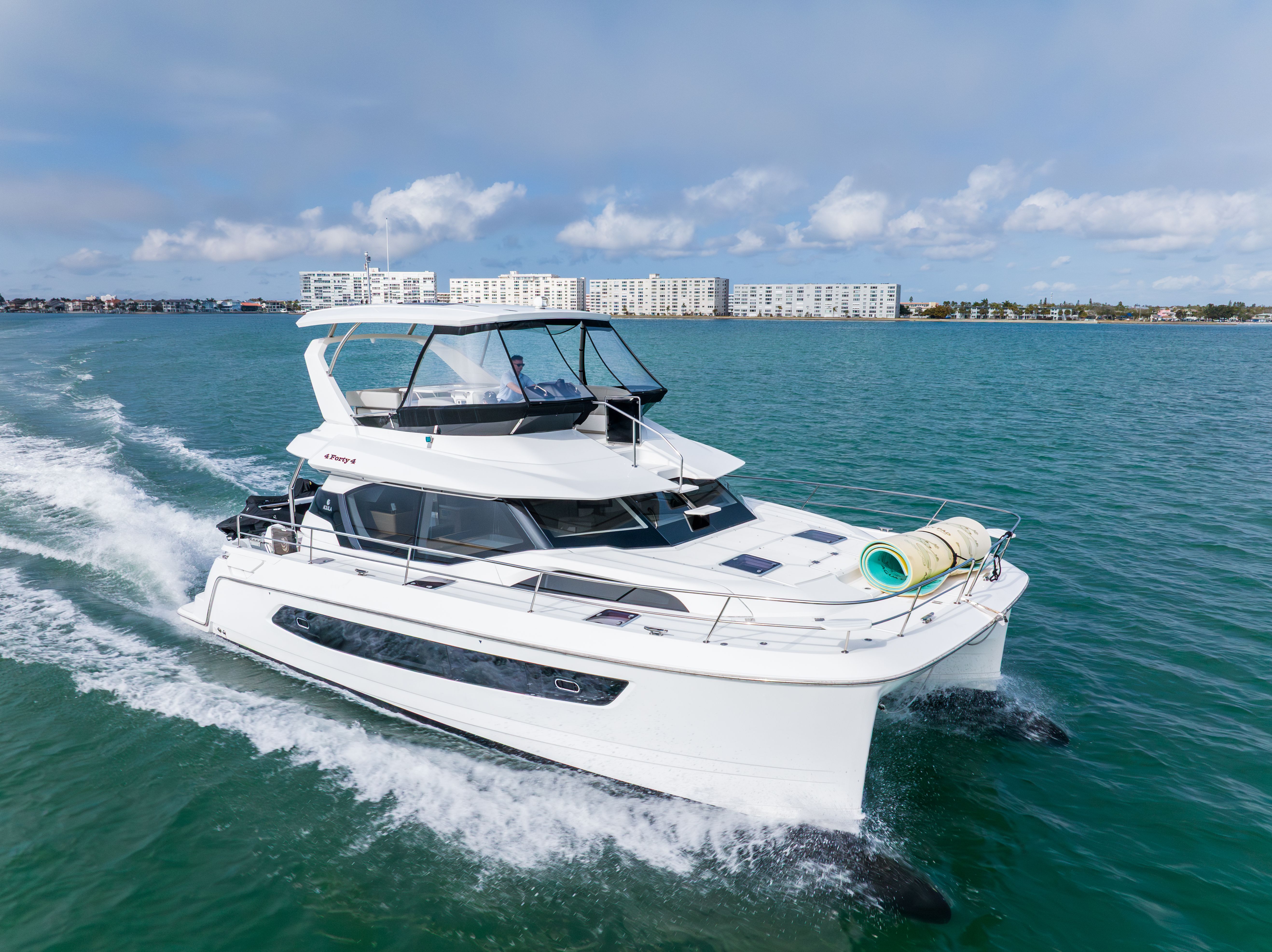 2023 Aquila 44 Yacht