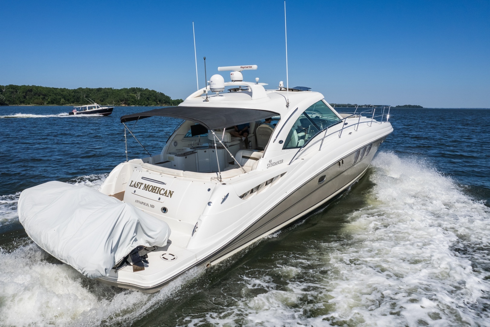 2005 Sea Ray 480 Motor Yacht - Image 3