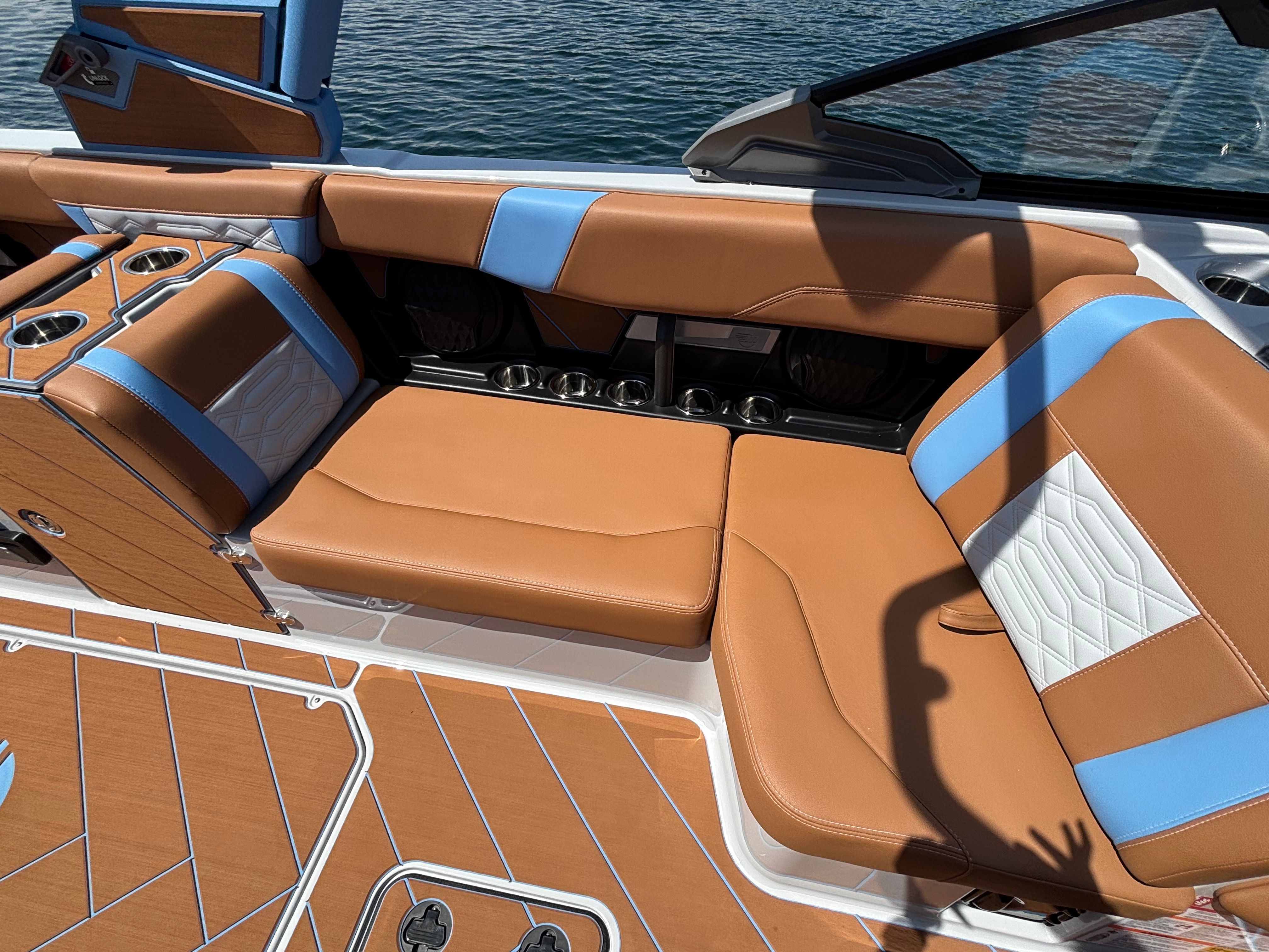 2026 Malibu 26 LSV - 8