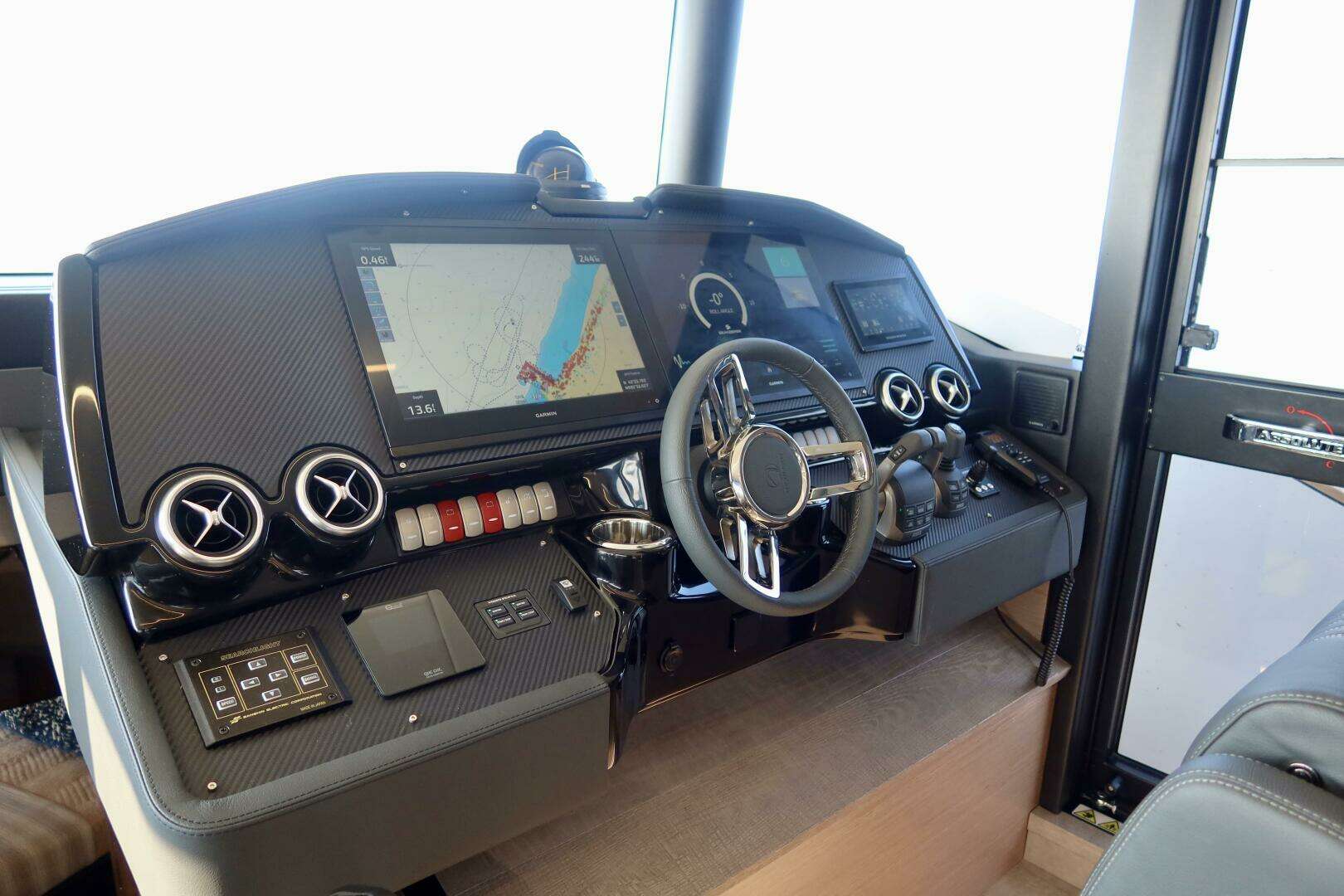 2026 Absolute 58 Navetta - Image 22