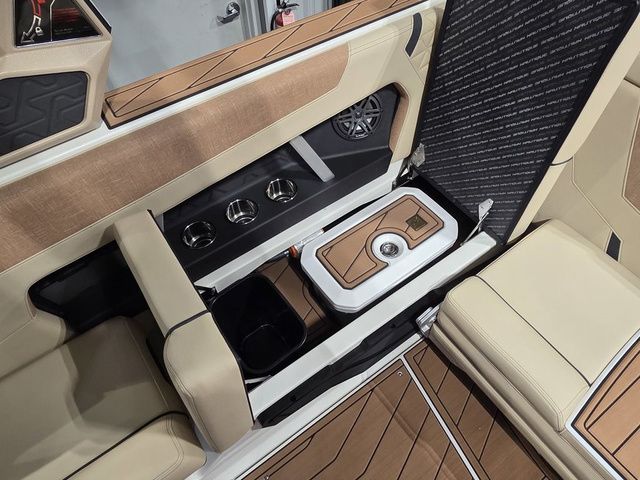 2026 Nautique Super Air Nautique GS22 - 11