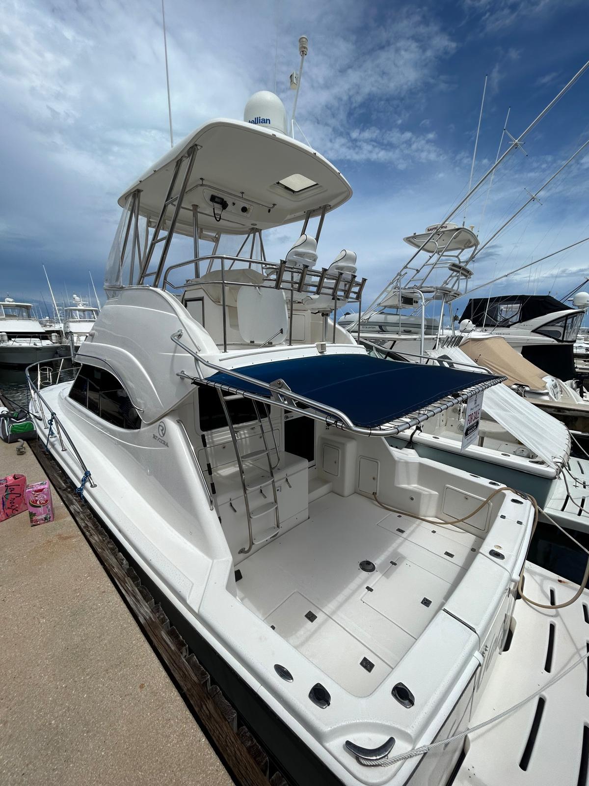 2005 Riviera 37 Flybridge