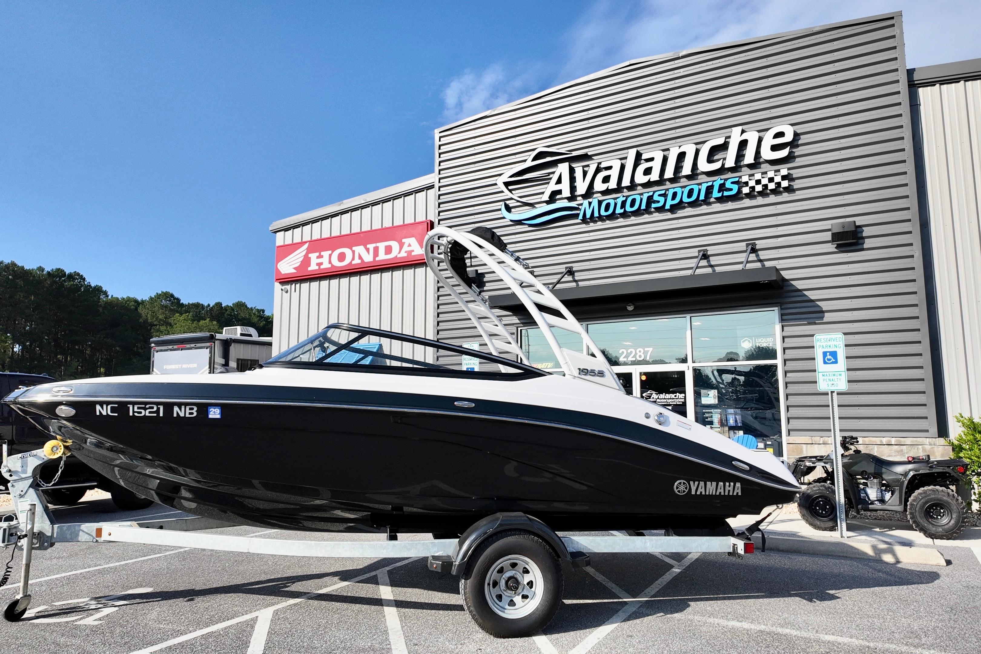 2023 Yamaha Boats 195S