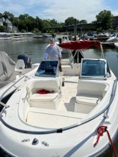 2001 Boston Whaler 18 Ventura - 2