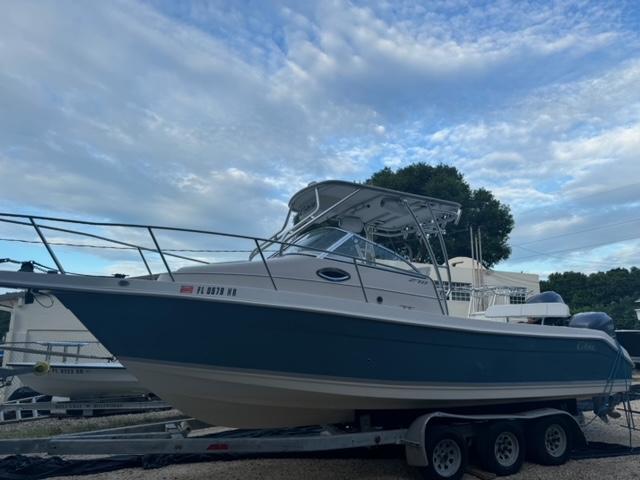 2007 Cobia 270