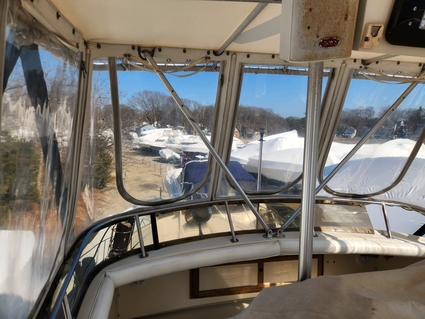 1987 Luhrs Convertible - Image 32