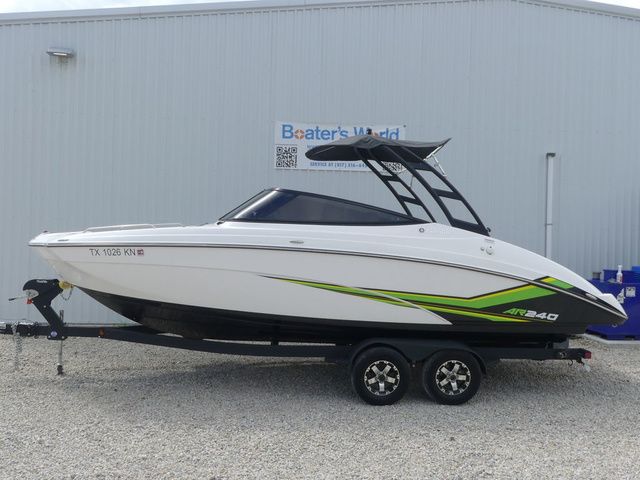 2019 Yamaha Boats AR240 - 2