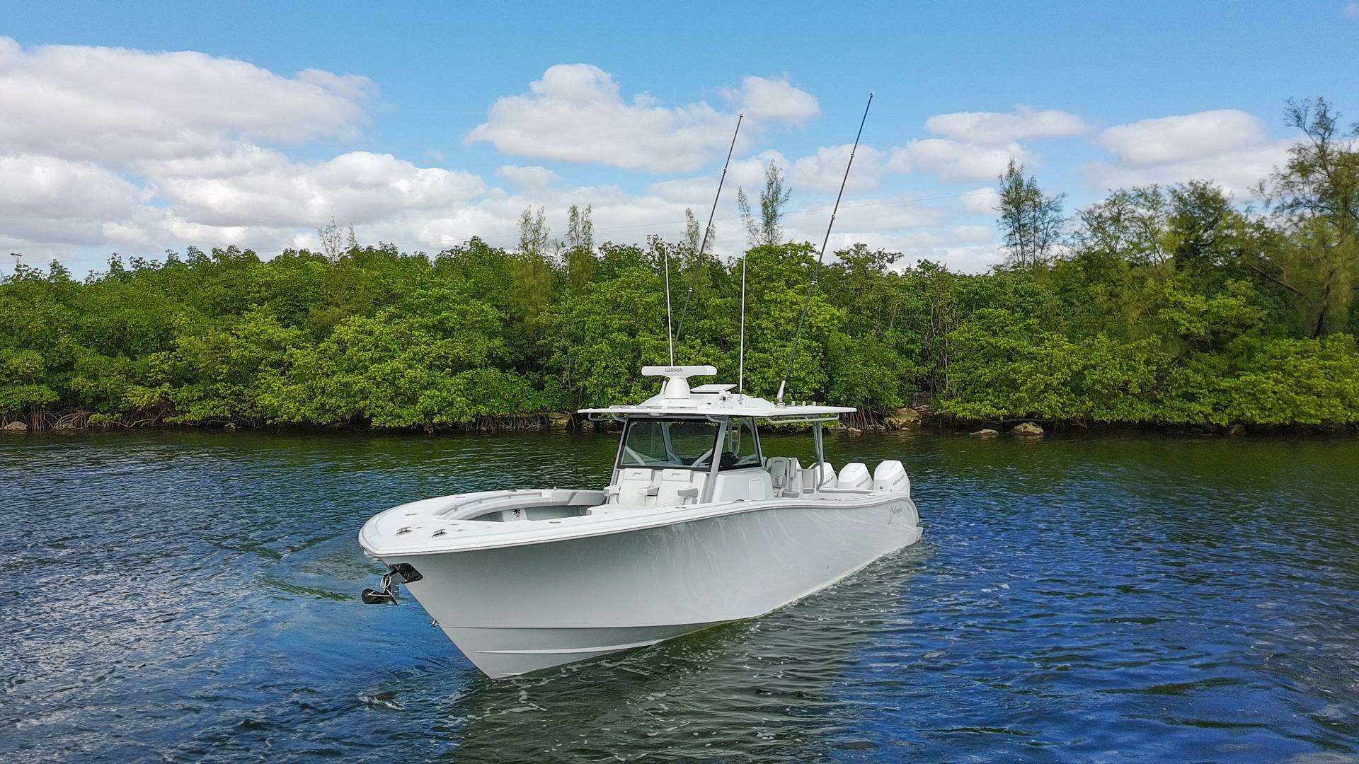 2026 Yellowfin 42 Offshore - Image 4