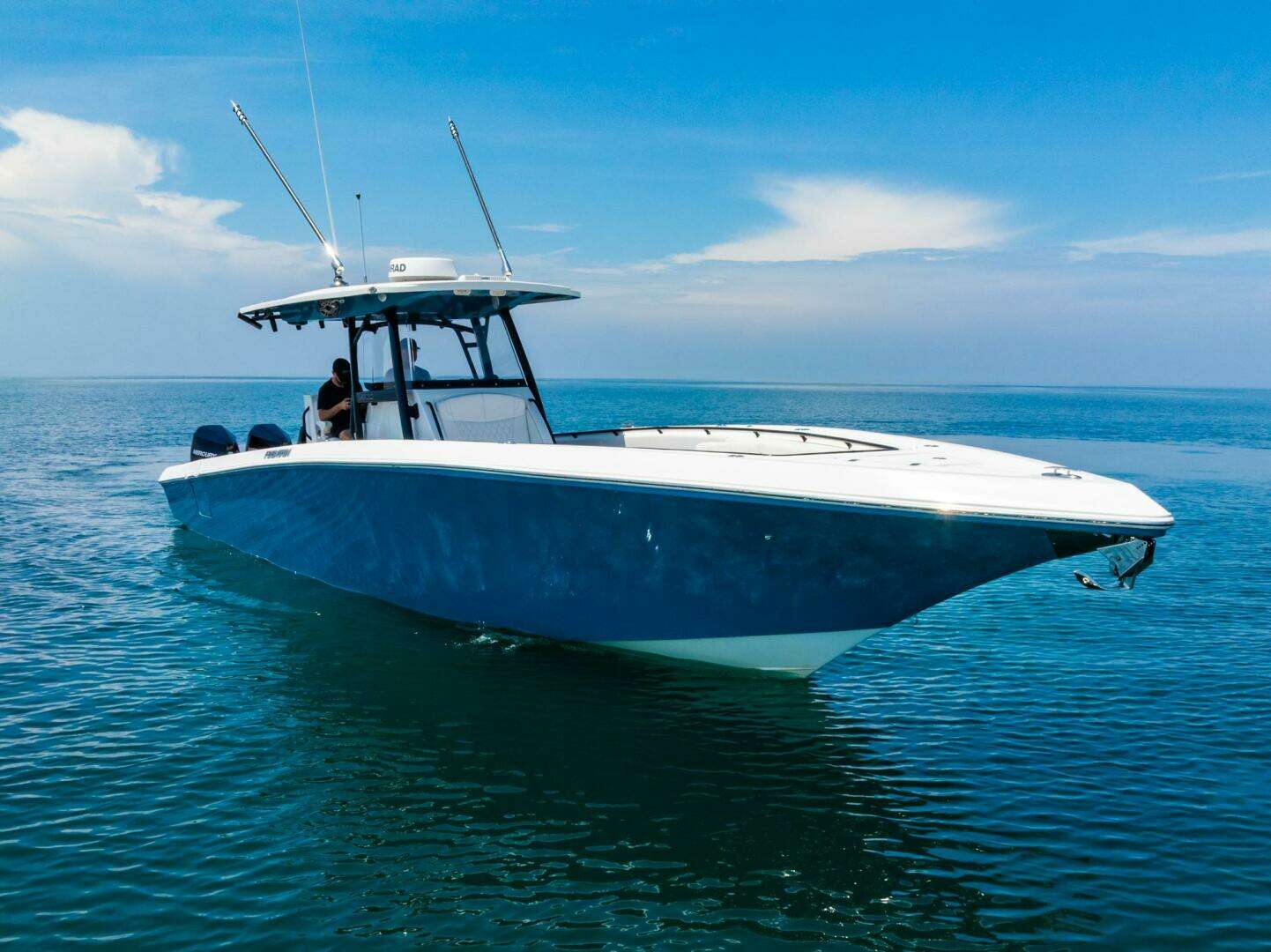 2020 Fountain 38 Center Console - Image 8