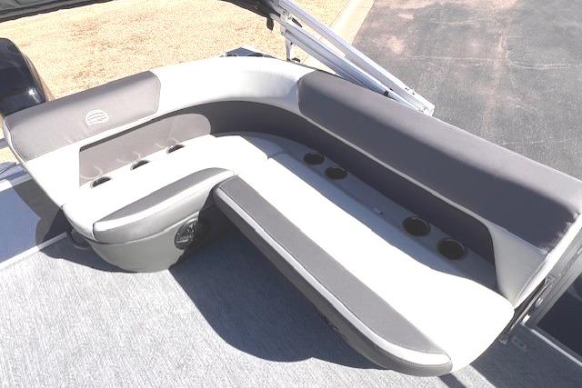 Interior of Sun Tracker Bass Buggy 16 XL Select 2026.