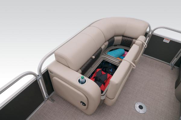 2023 Sun Tracker Party Barge 22 RF DLX - 21