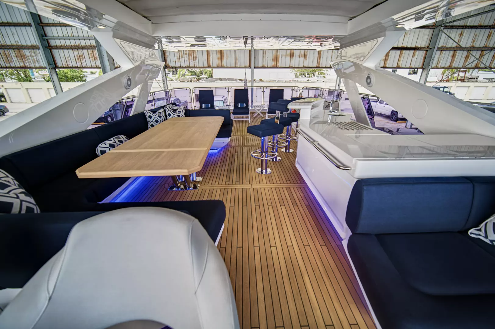 2019 Sunseeker 86 Yacht - Image 20