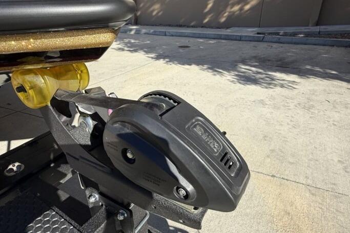 2026 Nitro Z21 XL Pro boat trailer winch on concrete surface.