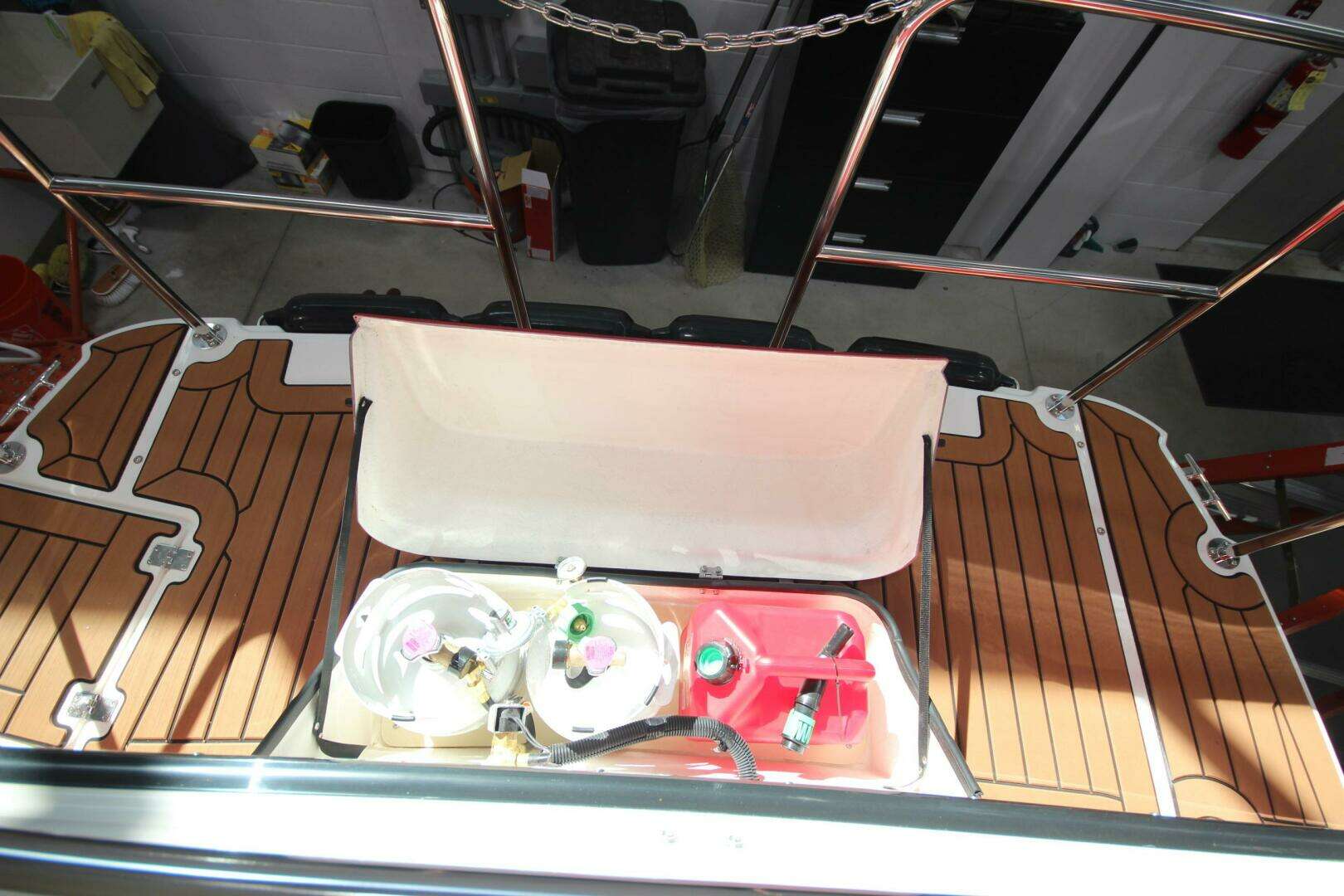 2026 Ranger Tugs R-31 Command Bridge Luxury Edition - Image 28
