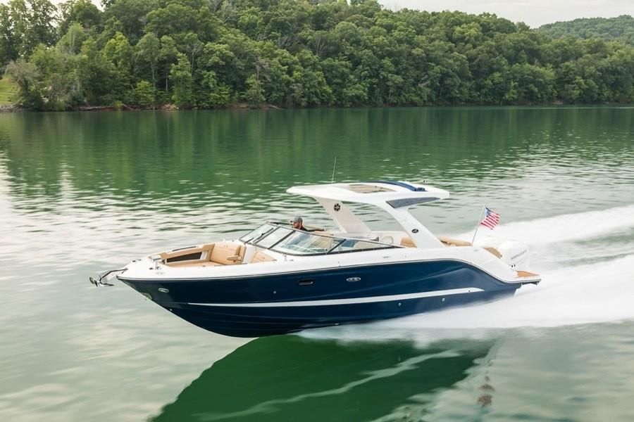 2026 Sea Ray SLX 310 Outboard