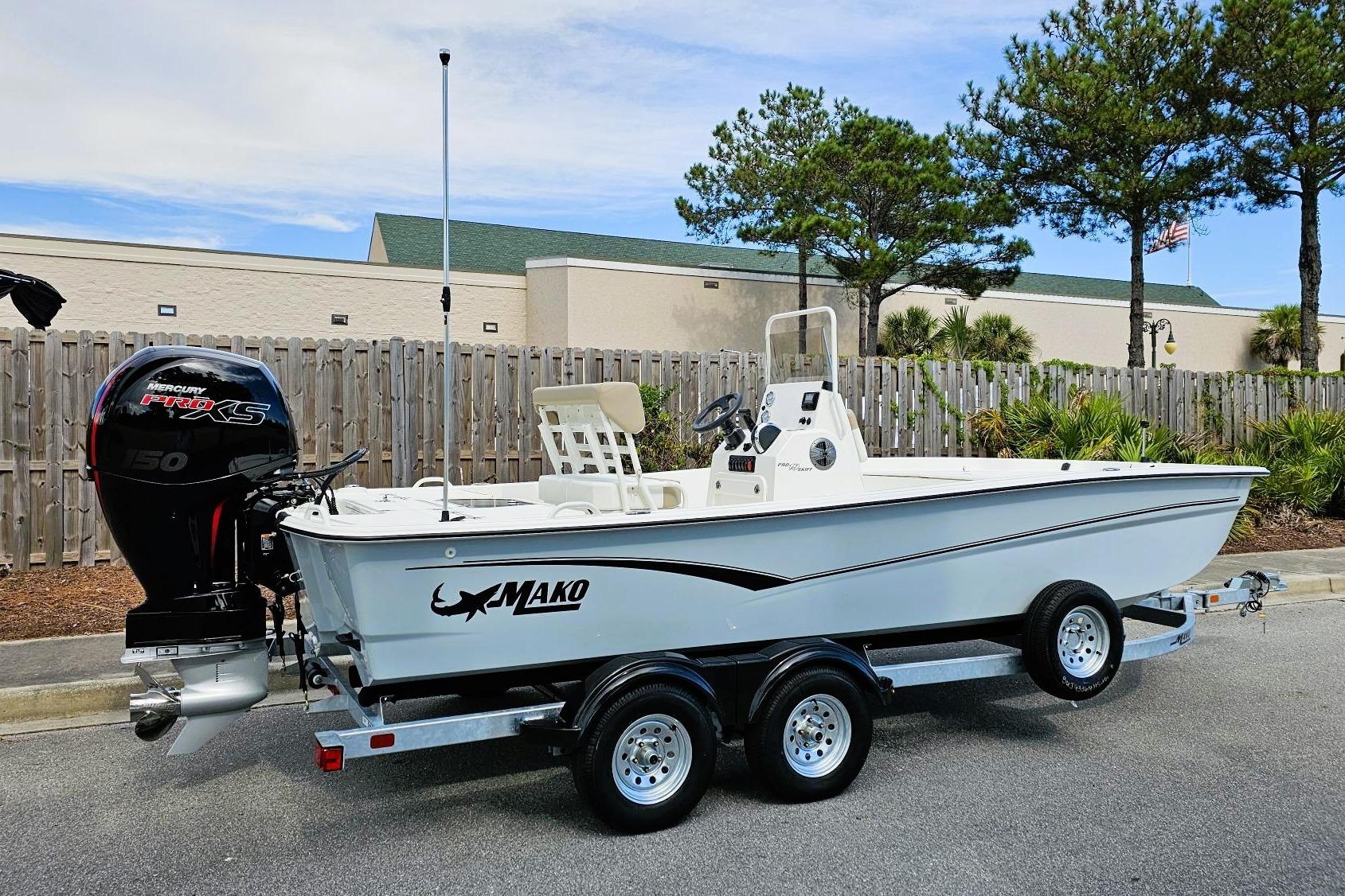 2026 Mako Pro Skiff 19 CC